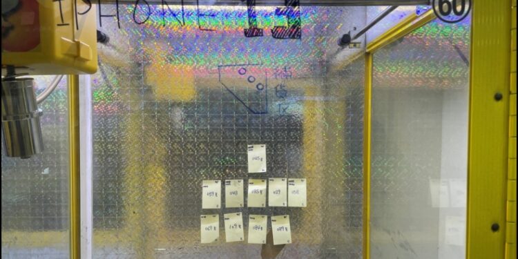 娃娃機臺暗藏玄機 警順藤摸瓜查緝嚴辦 娃娃機臺暗藏玄機 警順藤摸瓜查緝嚴辦