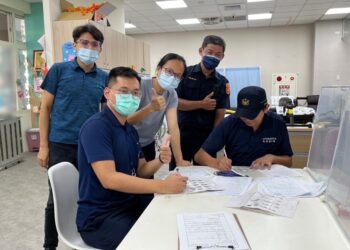 建立「指」引線 警為長輩留下安全「印」記