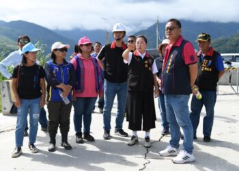 徐榛蔚會勘卓富公路坍方路段 指示相關單位全力搶通