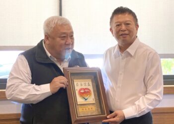 快樂旅行社遊客行程  快樂啟航滿載歡樂而歸