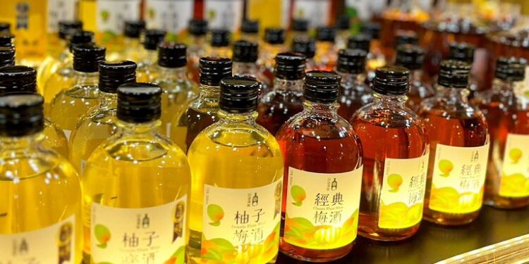 民營酒廠傳統釀造 精心做出最好的酒日造酒莊 民營酒廠傳統釀造 精心做出最好的酒日造酒莊