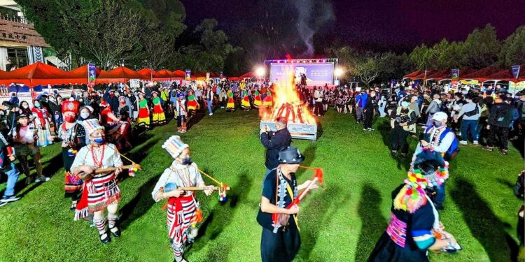 滇緬文化慶典清境火把節 10月27至28日登場 滇緬文化慶典清境火把節 10月27至28日登場