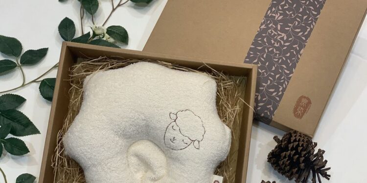 0-5歲嬰幼兒借閱證辦起來 中市圖推限量開卡禮、共讀抽好禮 0-5歲嬰幼兒借閱證辦起來 中市圖推限量開卡禮、共讀抽好禮