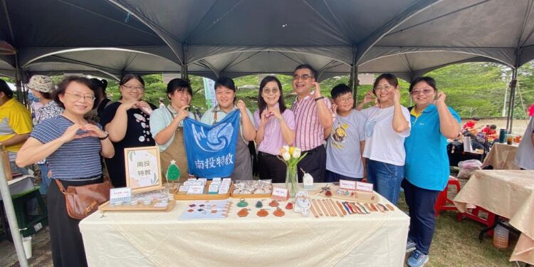 南投特教創新實習課程 傳遞愛心與才藝 南投特教創新實習課程 傳遞愛心與才藝