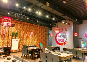 台中四川道地麻辣香串火鍋 油辣香麻一吃就上癮