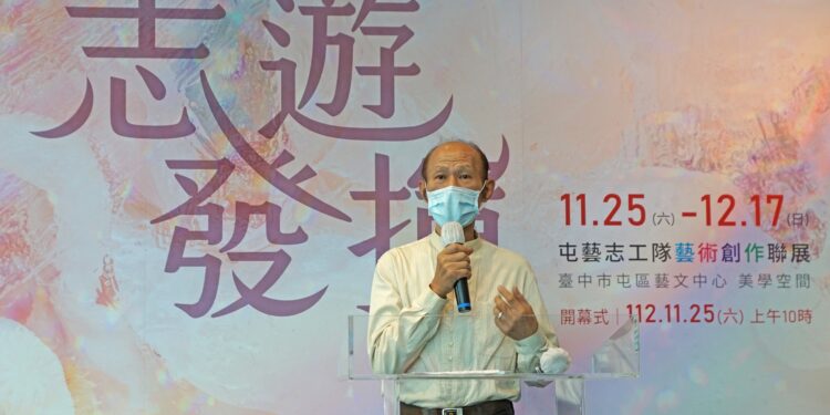 屯藝志工創作聯展秀創意 種子變身實用吊飾 屯藝志工創作聯展秀創意 種子變身實用吊飾