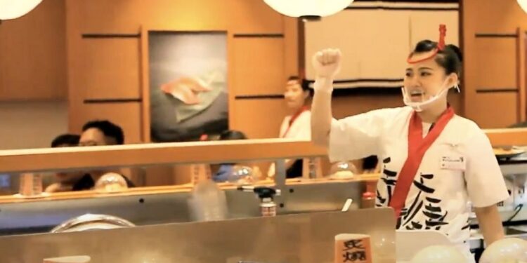 玄大餐旅系深耕產業實習  學子就業成果豐碩