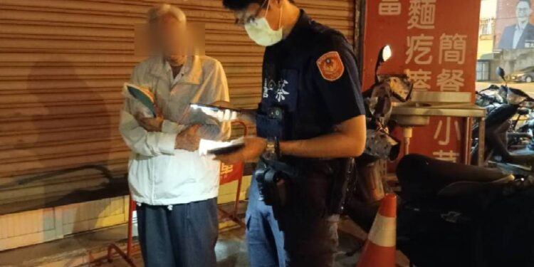 神秘通訊錄幫大忙 警逐一撥打終找到家屬