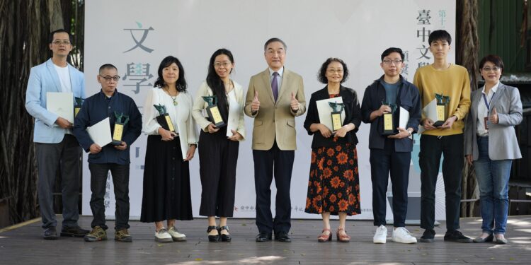第十二屆臺中文學獎40位得主出爐  黃副市長：展現臺中多元包容文化