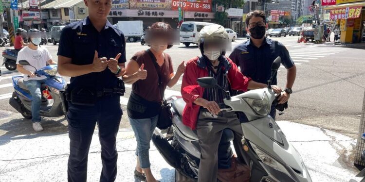 紅衣外套成關鍵  老翁迷途行經派出所 警火速尋人