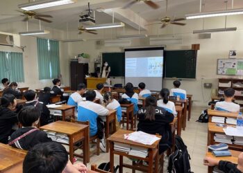阻斷詐騙集團觸手入侵校園 中六警結合宜寧高級中學扎根宣導