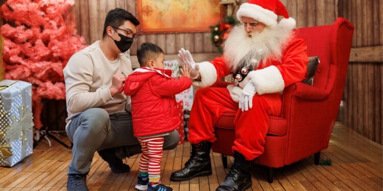 六福村飄雪  全台耶誕老公公大集合  入園只要499元冬季耶誕饗宴