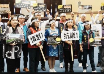 快訊》不滿南區道路建設經費遭刪減 縣議員鍾素政心臟不適急送醫