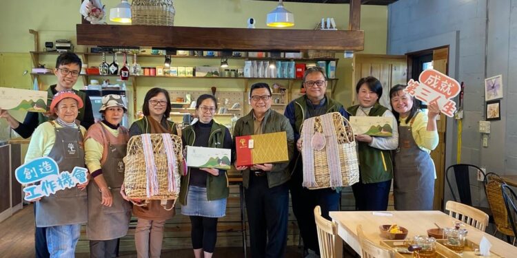 芥菜種會推年節禮盒 幫助弱勢一起過好年 芥菜種會推年節禮盒 幫助弱勢一起過好年