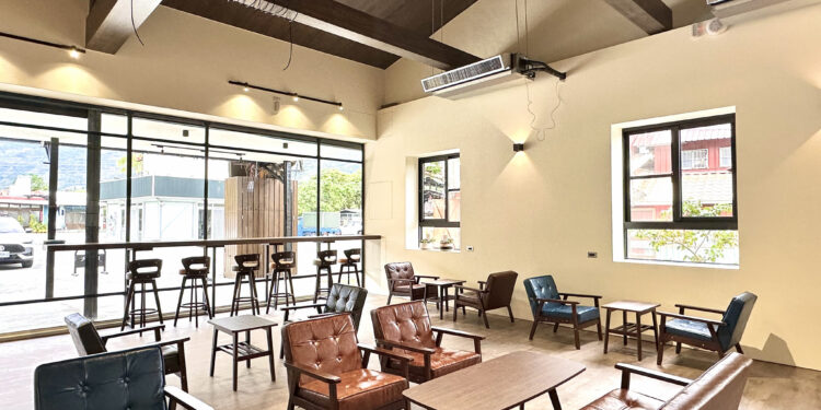 台東脫線牧場歷經三代 建築重新改頭換面前棟Tauzing 台東脫線牧場歷經三代 建築重新改頭換面前棟Tauzing