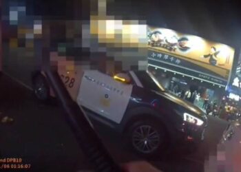 毒蟲深夜遭盤查曝通緝 想兔脫遭噴辣椒水逮捕