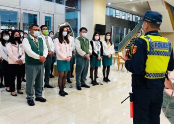 中警防搶演練及阻詐宣導 臺中市民「龍」過好年