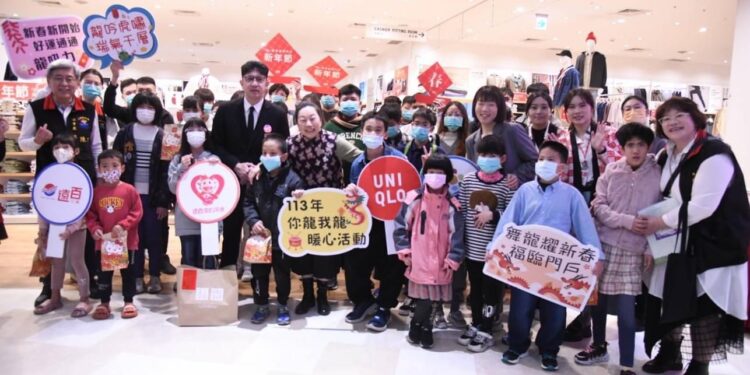 你龍我龍過新年 縣長徐榛蔚送暖心 陪伴受監護兒少挑新衣