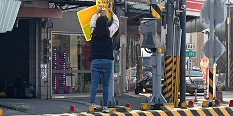 屏縣環保局人眼加電眼  春節連假不鬆懈