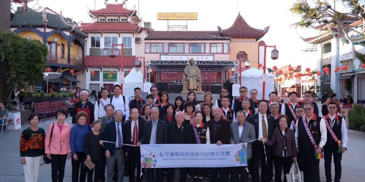 徐榛蔚率團訪羅省中華會館 厚植海外情誼 徐榛蔚率團訪羅省中華會館 厚植海外情誼