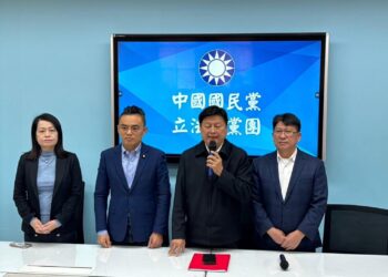 民進黨應正視食安專案報告的需求 勇敢的站出來接受在野黨監督 傅崐萁：不斷地在文字上糾結、糾纏、糾葛毫無意義