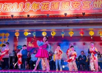 游淑梅領舞開場2024元宵燈會 「過個大盛年之科目三」台上台下嗨翻天