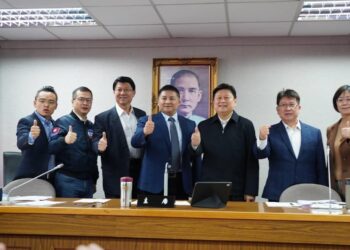 監督執政黨是在野黨的天職 必須整合所有力量制衡民進黨 傅崐萁：本會期召委選舉結果展現國民黨的團結一致及民眾黨的高度誠意