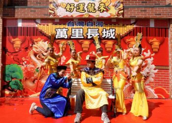 總會長用心邀請世界奉茶協會   泡茶老師喝千年古茶民間社團最大會