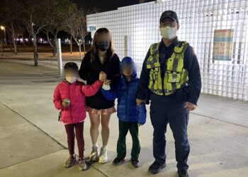 臺中燈會人潮絡繹不絕 中警燈區尋獲迷途兒童