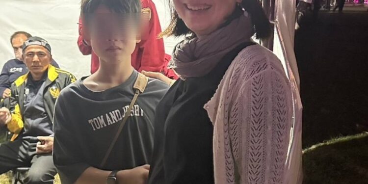 臺中燈會魅力無國界 中警巨龍主燈尋獲迷路日本童 臺中燈會魅力無國界 中警巨龍主燈尋獲迷路日本童