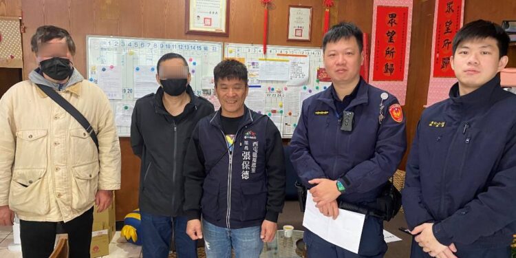 龍年暖烘烘 中市警助弱勢過好年 龍年暖烘烘 中市警助弱勢過好年