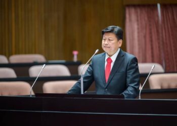 反擊柯建銘批組聯誼會唱和中國 》傅崐萁：加入RCEP一直是蔡政府重要政策之一 堂堂執政黨總召卻抹紅潑糞、自甘墮落至此