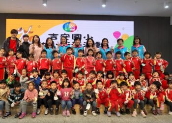 吉安鄉立幼兒園辨理銜接教育體驗 游淑貞陪大班寶貝熟悉小學作息