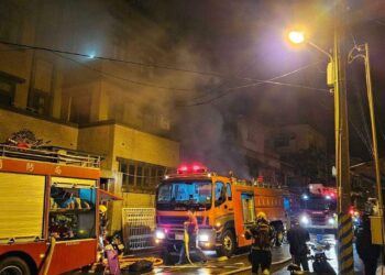 國興里火災鄰居遭波及 魏嘉彥感謝業者無償供住宿