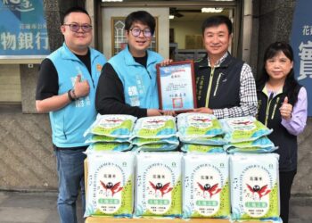 花蓮市農會捐贈白米 肯定實物銀行關懷弱勢