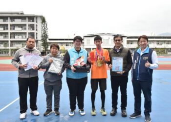 逆風小子徐唯宸再創全國巔峰 魏嘉彥親赴明義共享榮耀