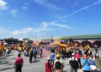 霖肇宮開基三山國  王五大角聯合接天香