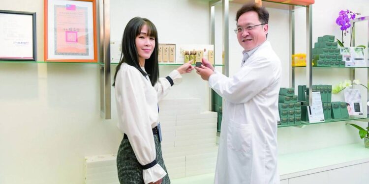 世界醫學發展創造新藍海市場 護國神山的中草藥胚胎工程