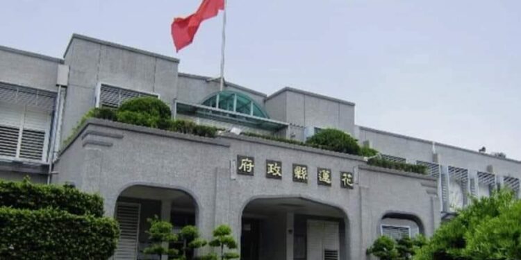 地震後強降雨 縣長徐榛蔚提醒鄉親嚴防山坡土石坍塌及土石流 地震後強降雨 縣長徐榛蔚提醒鄉親嚴防山坡土石坍塌及土石流