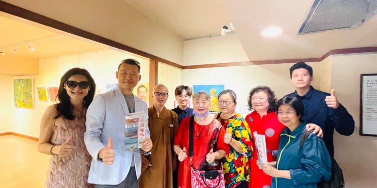 大樓倒塌人心不倒 胡一虎家族送暖慰安地震災民 大樓倒塌人心不倒 胡一虎家族送暖慰安地震災民