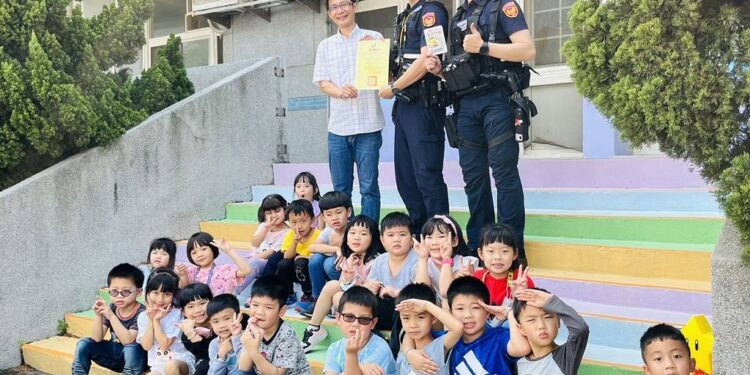 延續兒童節4月歡樂氣氛 教育、警政再出發 延續兒童節4月歡樂氣氛 教育、警政再出發