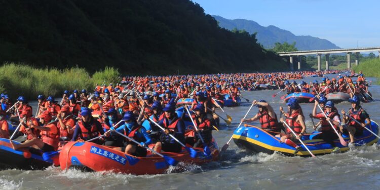 【花蓮秀姑巒溪泛舟 6月旅宿享優惠】 【花蓮秀姑巒溪泛舟 6月旅宿享優惠】