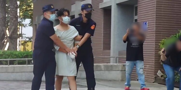 中捷隨機持刀傷人 中警火速逮捕送辦