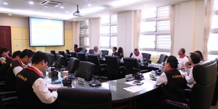 中華民國紅十字會總會長王清峰拜會花蓮縣長徐榛蔚 全力支持花蓮災防建設 中華民國紅十字會總會長王清峰拜會花蓮縣長徐榛蔚 全力支持花蓮災防建設