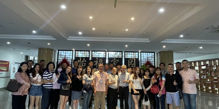 兩岸民心越走越親 臺胞赴麗水探尋魅力生活 兩岸民心越走越親 臺胞赴麗水探尋魅力生活