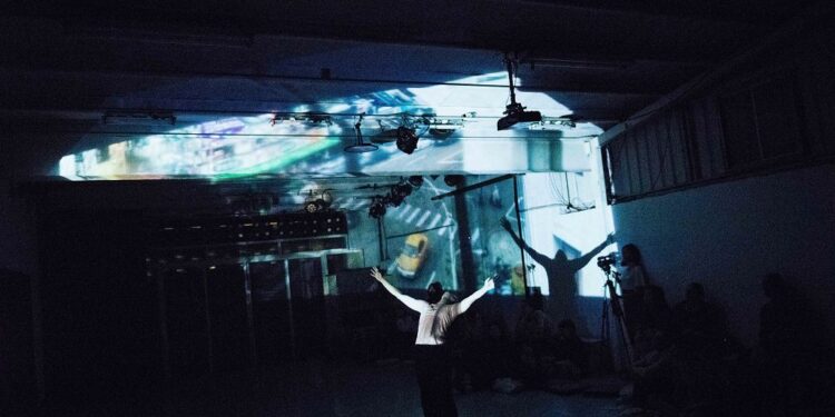 在消失中獨舞 舞蹈家陳武康、余彥芳化失去為祝福 在消失中獨舞 舞蹈家陳武康、余彥芳化失去為祝福