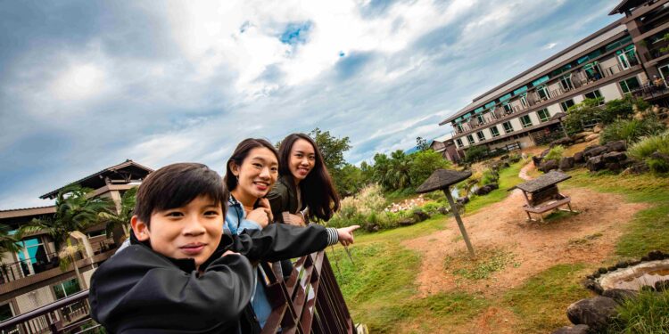 歡慶六福村45周年慶 1元爽玩水樂園 畢業單飛不解散 六福莊學生入住限定優惠 歡慶六福村45周年慶 1元爽玩水樂園 畢業單飛不解散 六福莊學生入住限定優惠