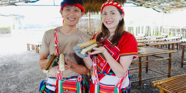 波蘭YouTuber與專業領隊帶路 探訪花蓮國際級深度觀光 波蘭YouTuber與專業領隊帶路 探訪花蓮國際級深度觀光