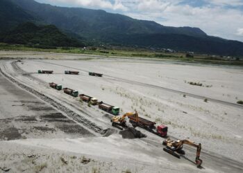 第九河川分署汛期前加強河川排水清疏 增加河防安全並兼顧穩定砂石供應