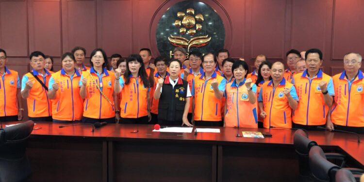 花蓮人生氣了 ! 花蓮人憤怒了 !徐榛蔚：民進黨主席賴總統，是不是為這句話來道歉？